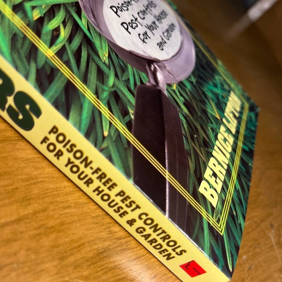 Bug Busters by Bernice Lifton. Poison Free Pest Control for House and Garden - Picture 4 of 9